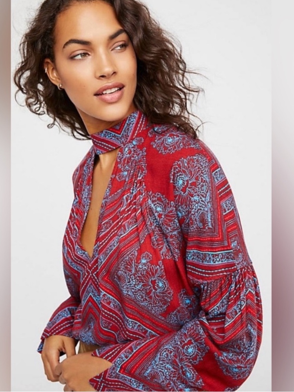 Free People Red and Blue Paisley Keyhole Tunic size medium walking on a dream